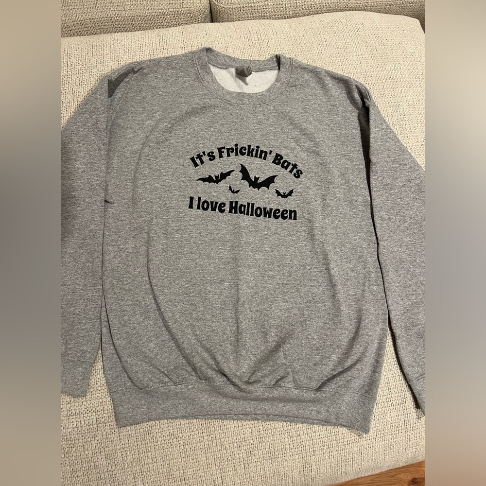 It’s Frickin Bats I Love Halloween crewneck sweatshirt